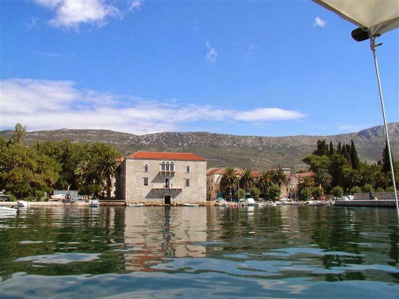 Apartment Simply Rodin Kastela Exterior photo